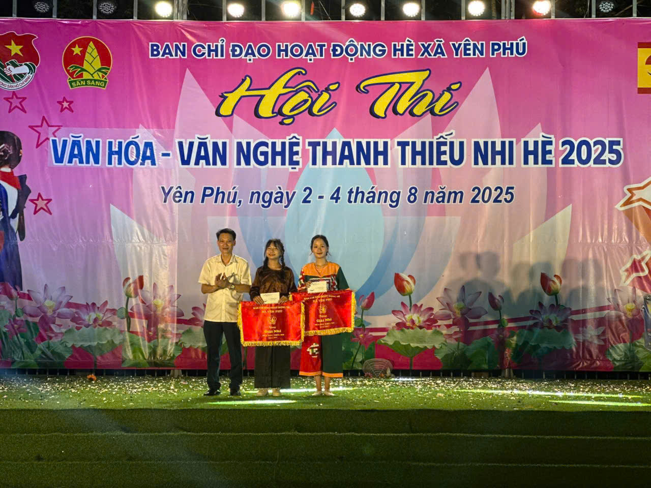 Anh-tin-bai